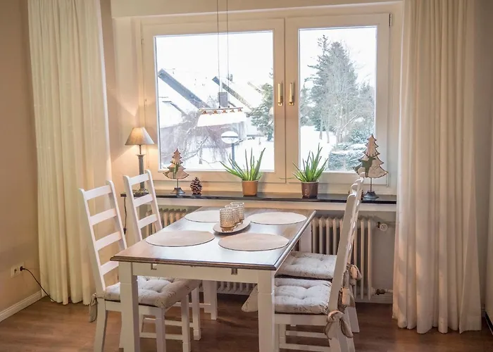 Апартаменты Ferienapartment Landwohnung Laura